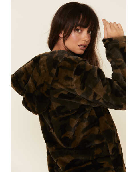 Katydid Women's Camo Plush 1/2 Zip Pullover, Camouflage, hi-res