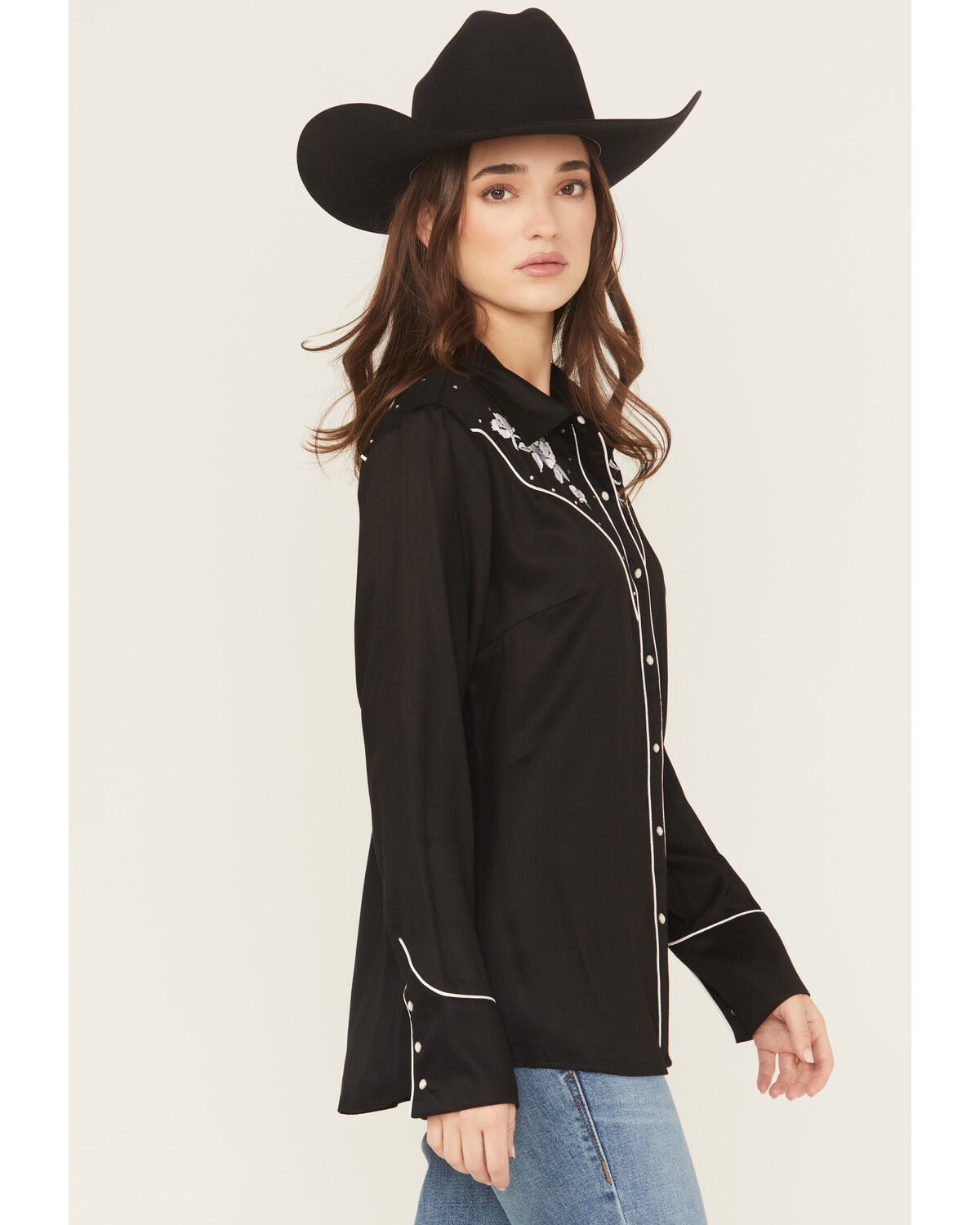 Image #2 - Ariat Women's Viva Rodeo Embroidered Long Sleeve Snap Western Shirt, Black, hi-res