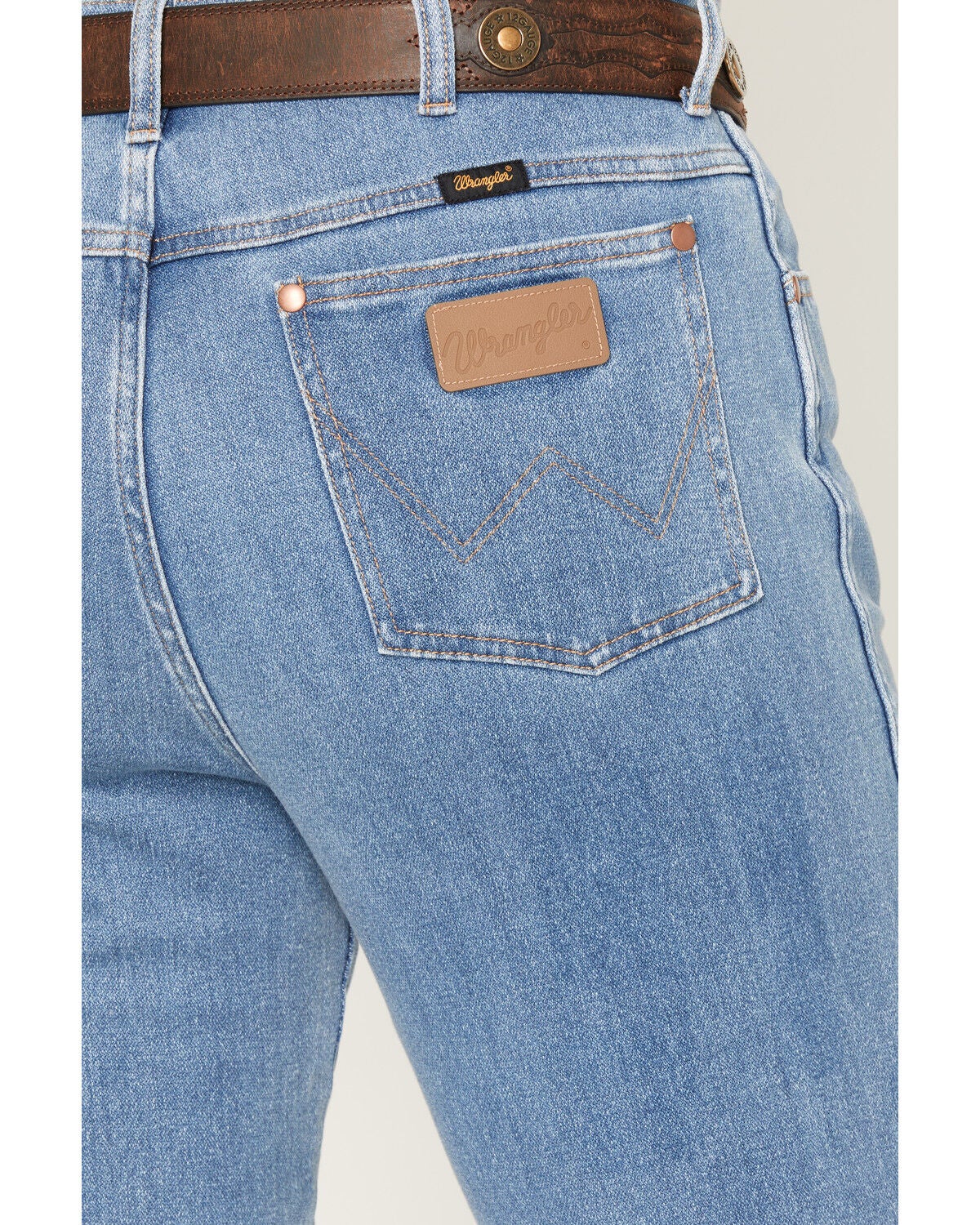 Image #4 - Wrangler Men's 938 Tough Lite Medium Wash Cowboy Cut Slim Stretch Straight Denim Jeans, Medium Wash, hi-res