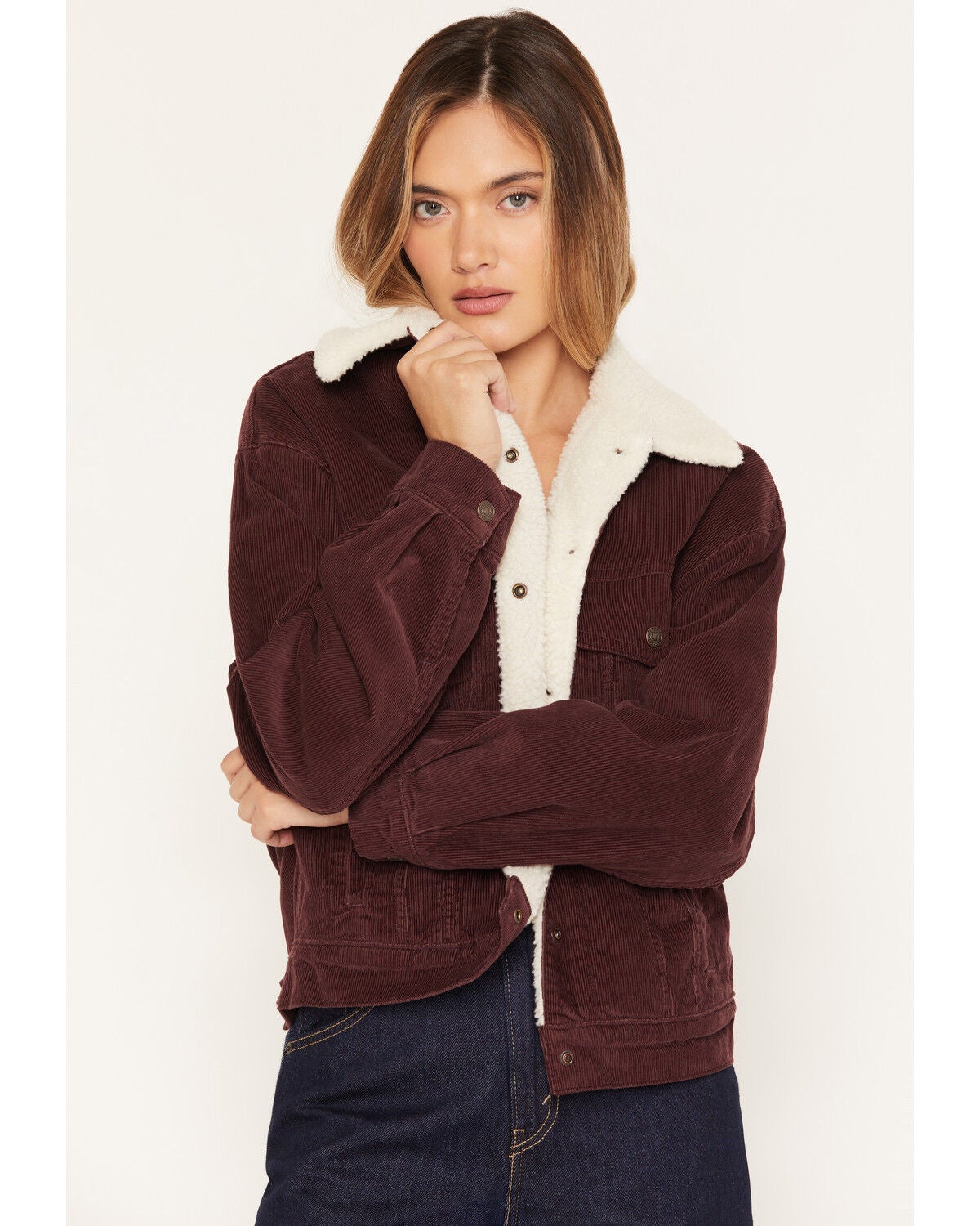 Image #2 - Levi's Women's 90s Sherpa Trucker Jacket, Wine, hi-res