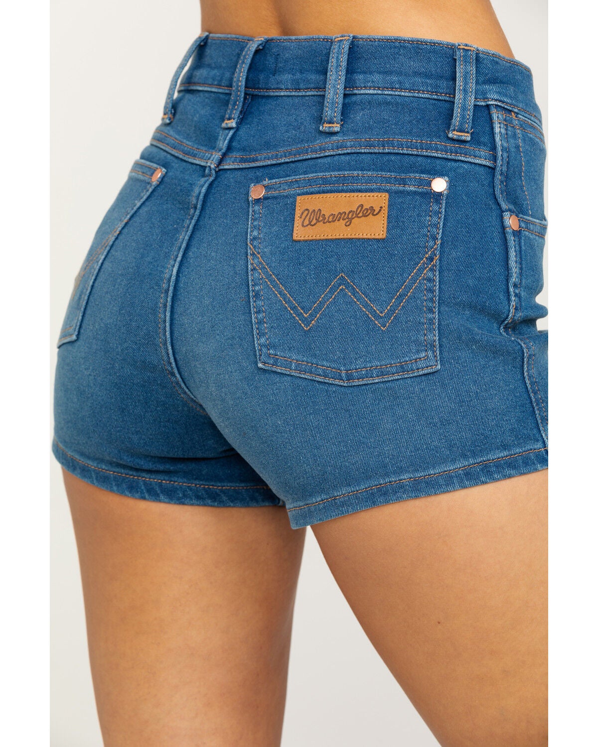 wrangler hemmed stretch shorts