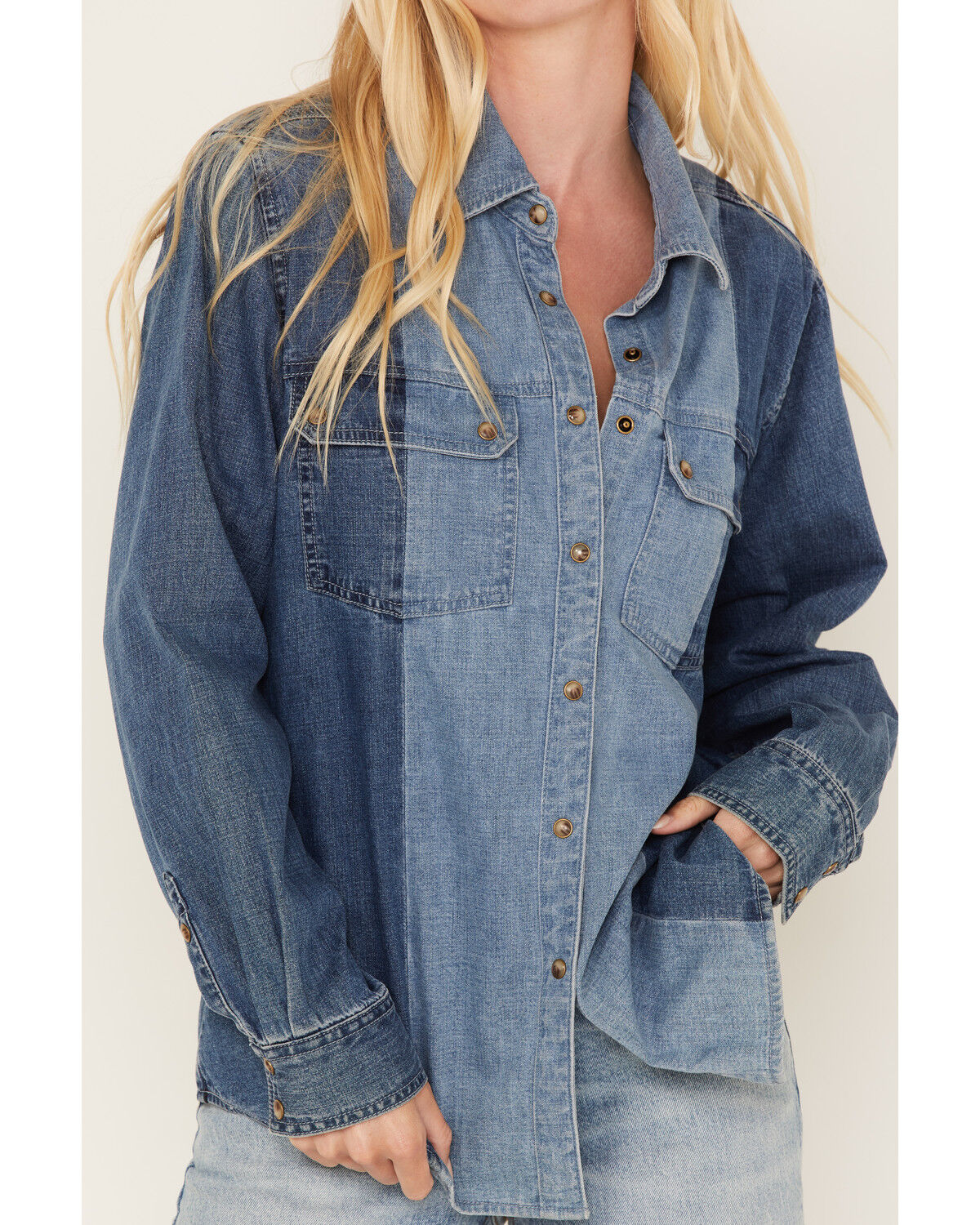 Image #3 - Cleo + Wolf Women's Montana Avenue Two Tone Long Sleeve Denim Snap Shirt, Medium Wash, hi-res