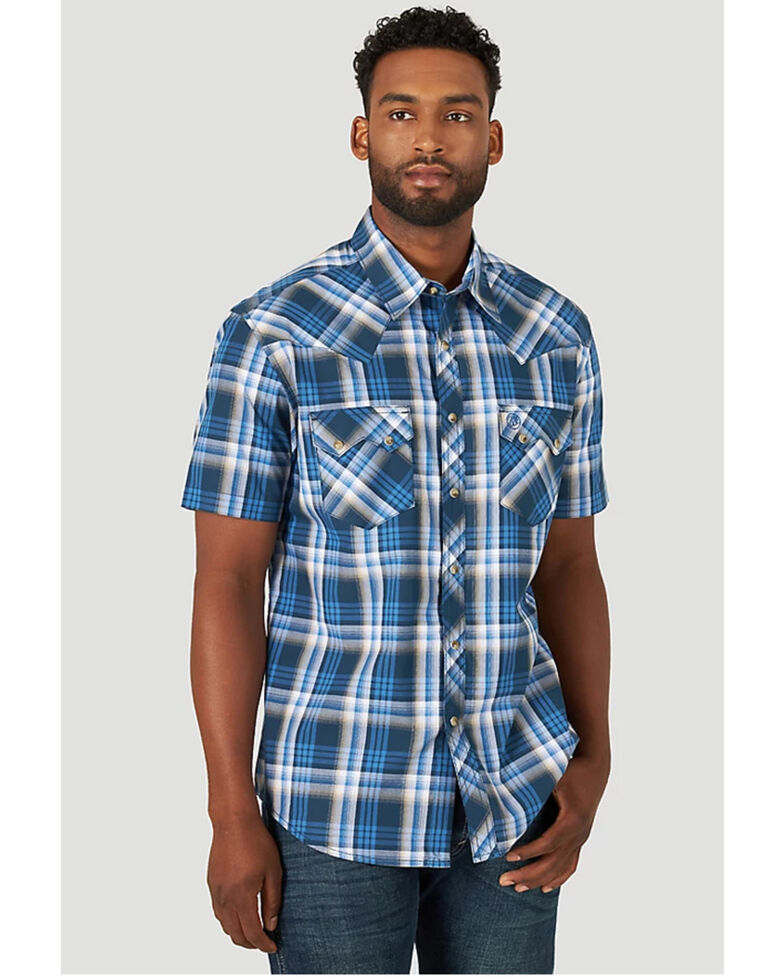 Wrangler Retro Men's Plaid Short Sleeve Snap Western Shirt , Blue, hi-res