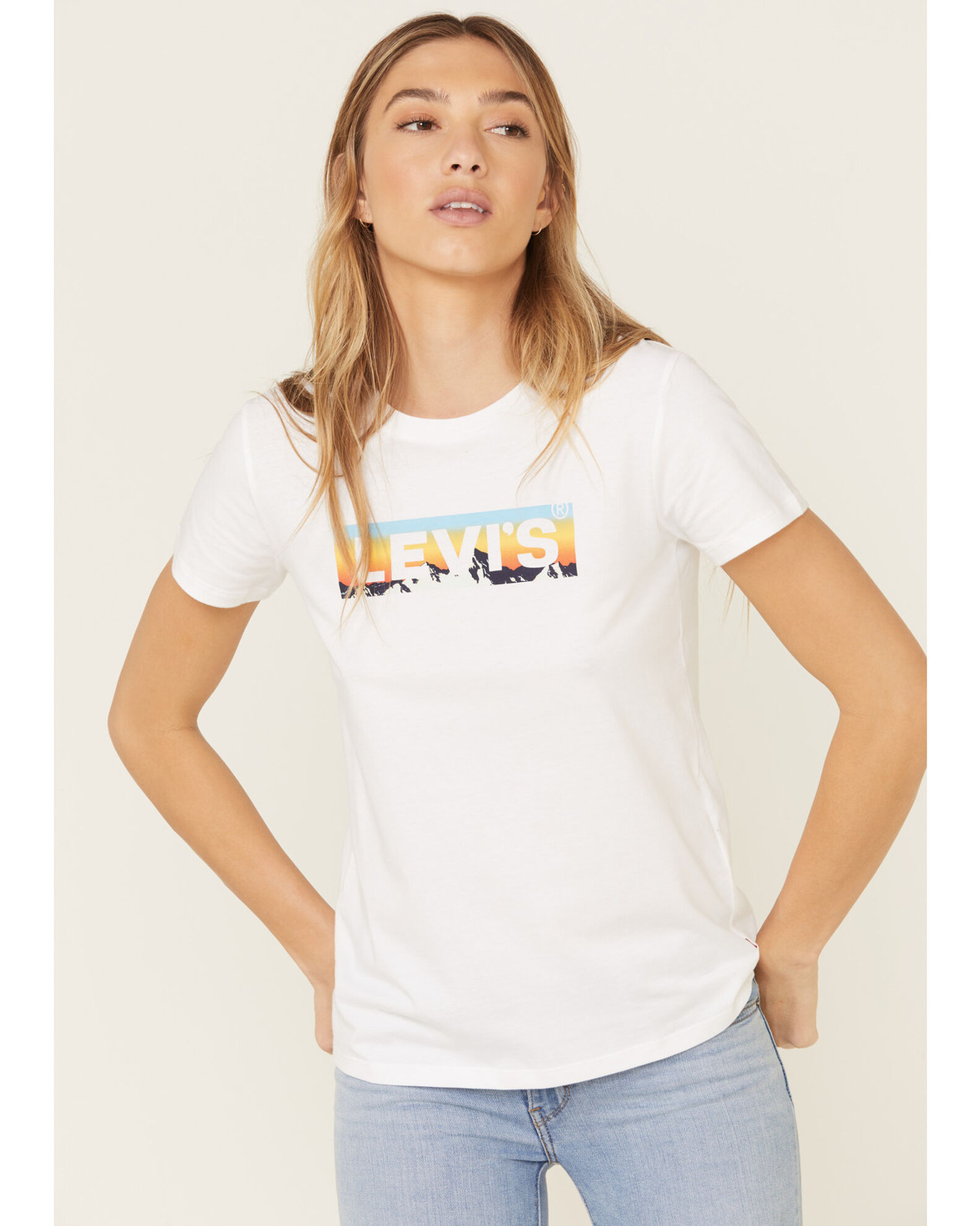 Levi's graphic tee womens shop