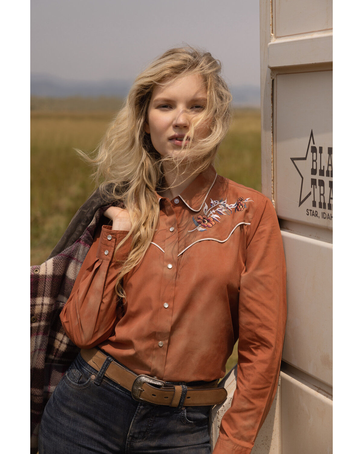 Image #1 - Ely Walker Women's Floral Embroidered Long Sleeve Pearl Snap Western Shirt, Rust Copper, hi-res