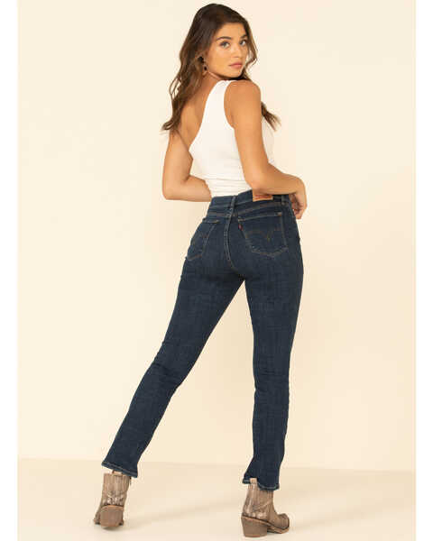 Levi's Women's Classic Straight Fit Jeans | Sheplers