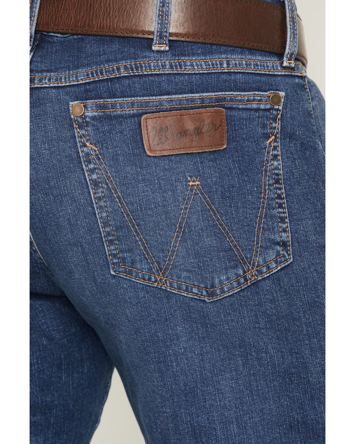 Image #4 - Wrangler Retro Men's Medium Wash Slim Straight Stretch Denim Jeans, Medium Wash, hi-res