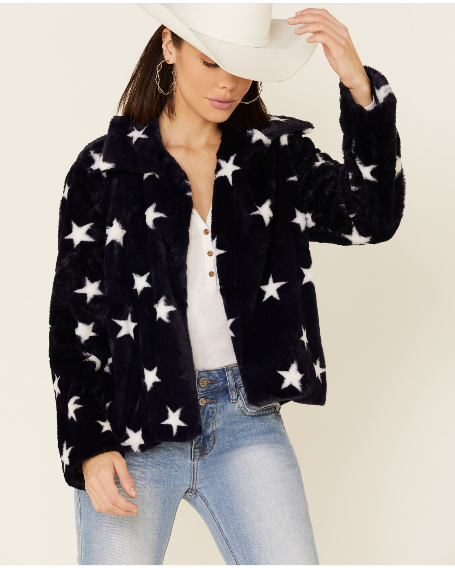 Hem and thread fuzzy jacket 2025