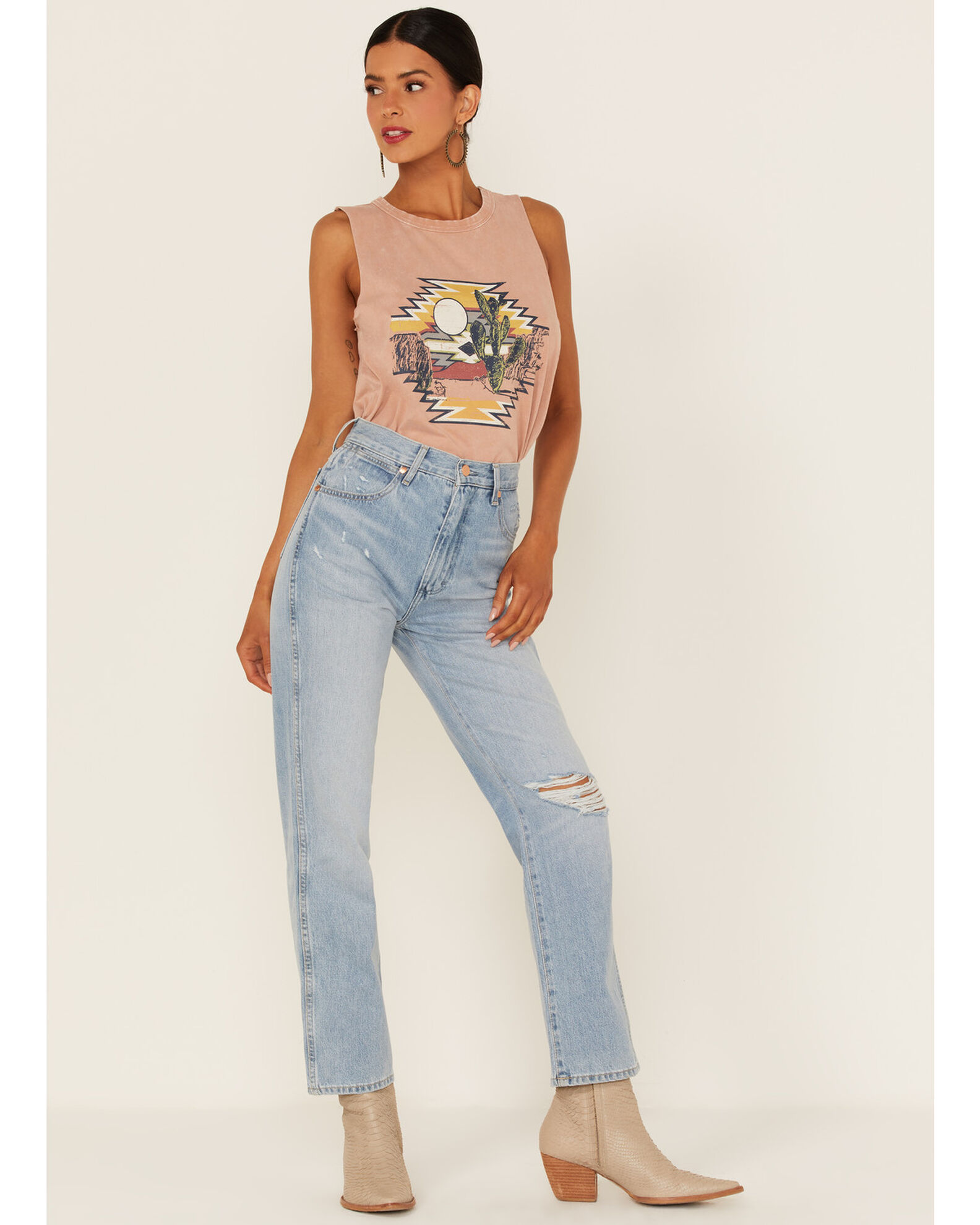 Wrangler Retro Women s Wild West 603 Mid Damaged High Rise Straight Jeans Sheplers