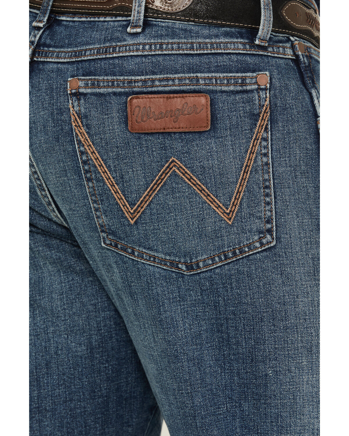 Image #4 - Wrangler Retro Men's Medium Wash Relaxed Fit Bootcut Stretch Denim Jeans - Long, Medium Wash, hi-res