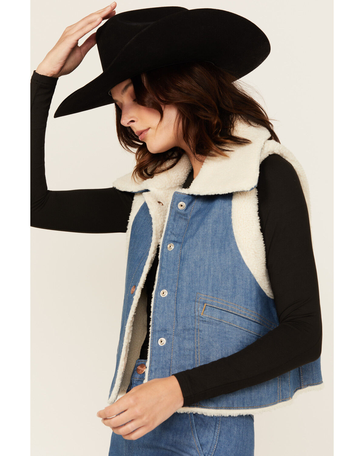 Image #3 - Wrangler Women's Sherpa Lined Denim Vest, Blue, hi-res