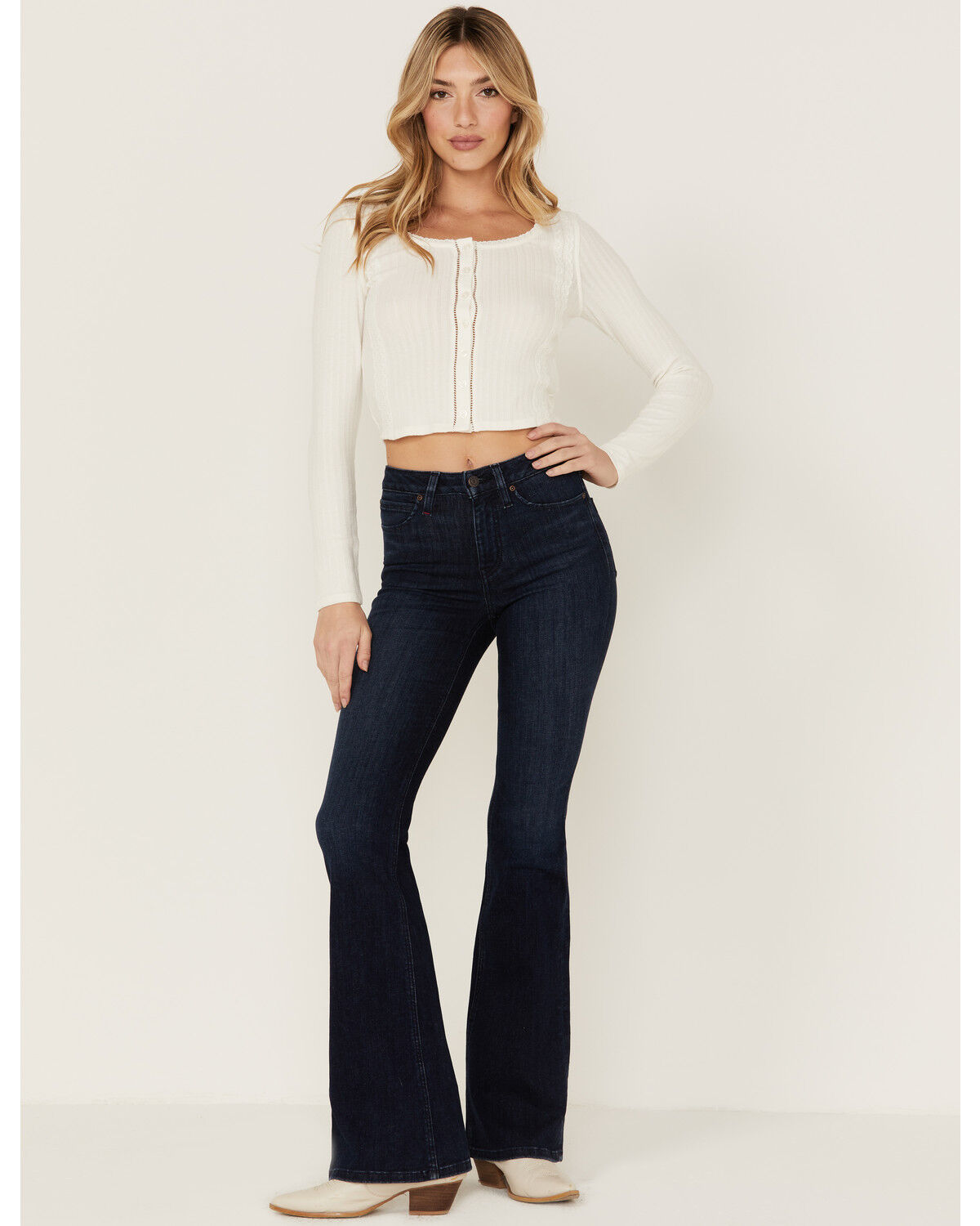Image #1 - Idyllwind Women's Dark Denim Signature Back Pocket High Rise Boot Cut Jeans, , hi-res