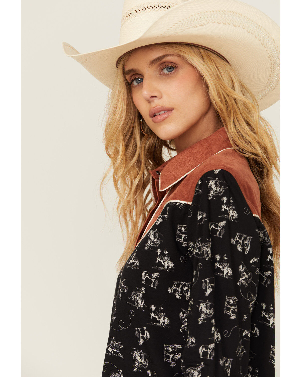 Image #2 - Cruel Girl Women's Conversation Print Long Sleeve Snap Western Shirt, Black, hi-res