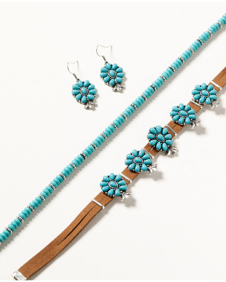 Shyanne Women's Desert Charm Turquoise Choker Necklace & Earring Set - 3-Piece, Silver, hi-res