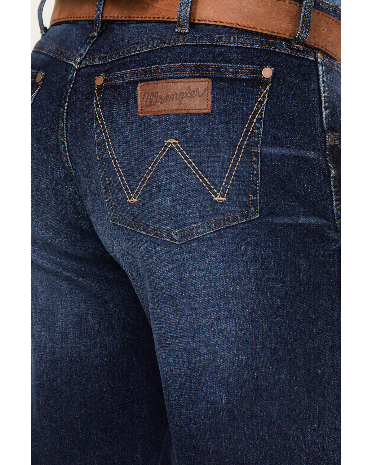 Image #4 - Wrangler Retro Men's Arvada Dark Wash Stretch Relaxed Bootcut Jeans, Dark Wash, hi-res