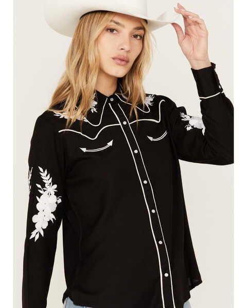 Scully Women's Floral Embroidered Long Sleeve Pearl Snap Western Shirt, Black, hi-res
