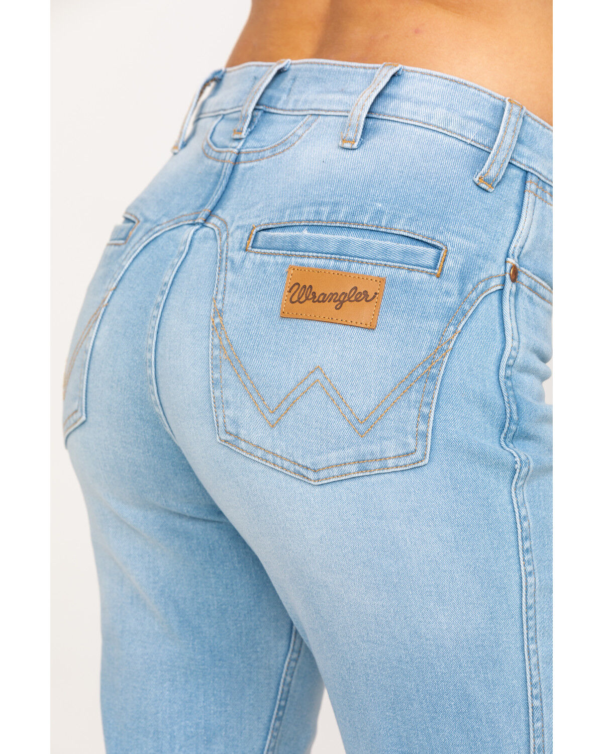 wrangler yoke flare jean