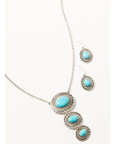 Shyanne Women's Silver & Turquoise Tri-shaped Oval Concho Jewelry Set, Silver, hi-res