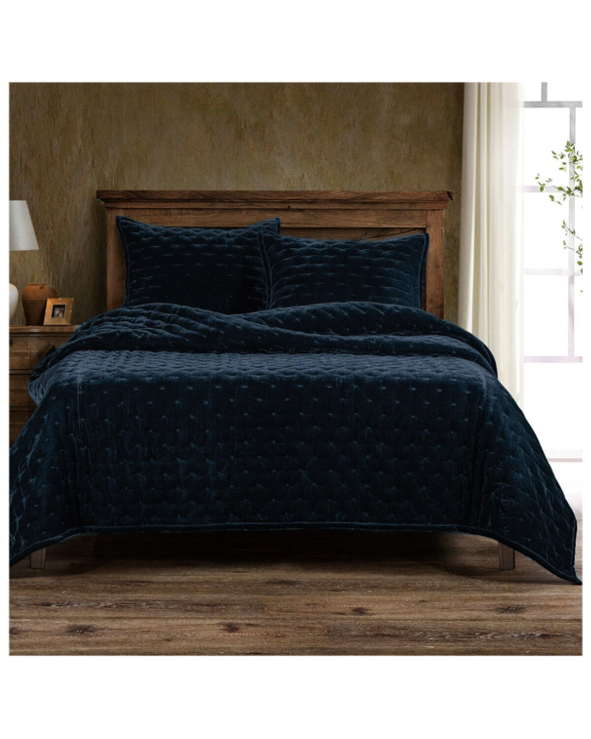 Image #1 - HiEnd Accents Midnight Blue Stella Faux Silk Velvet 3-Piece King Quilt Set, Blue, hi-res