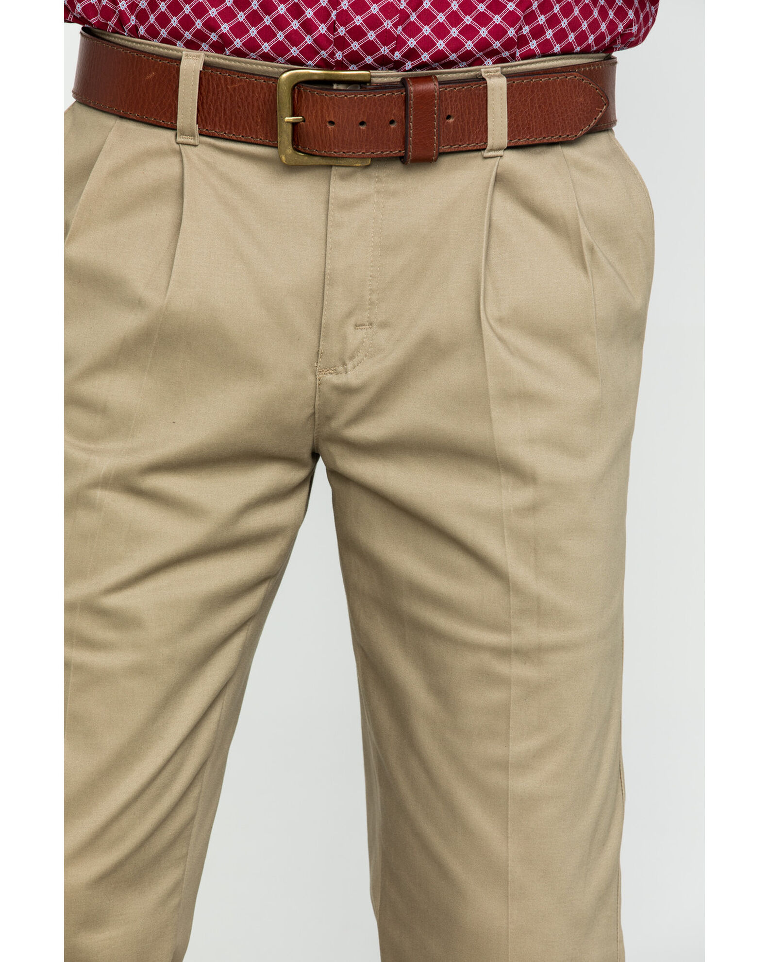 Wrangler pleated khaki pants hot sale