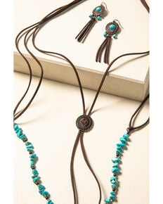 Willow Tassel Set