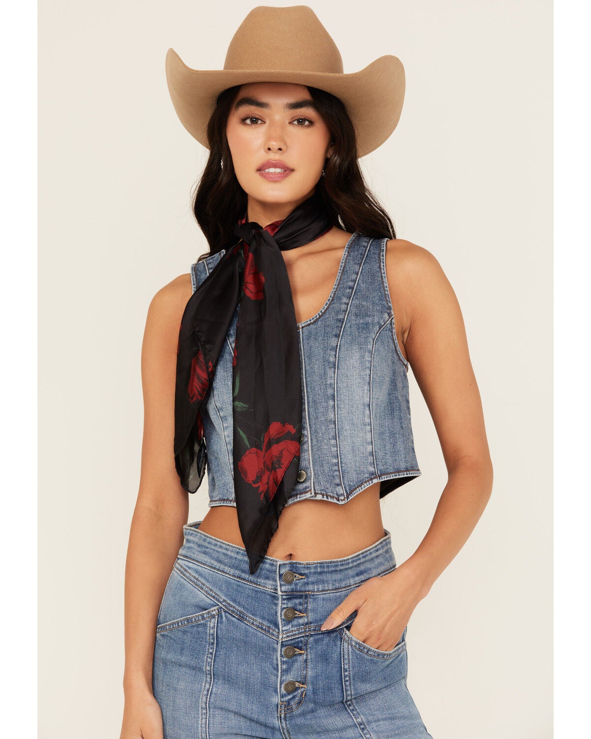 Idyllwind Women's Roses Wild Rag, Black, hi-res