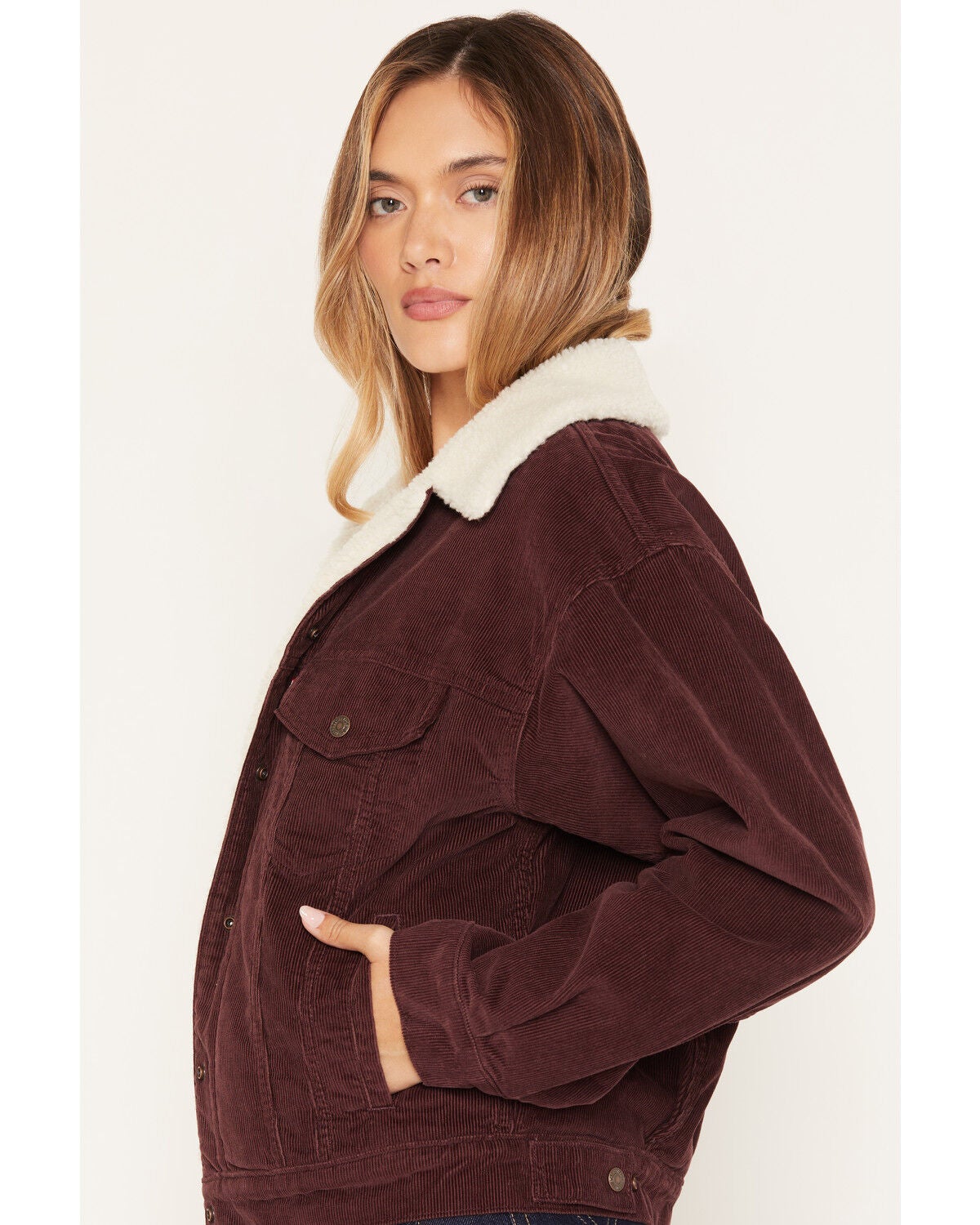 Image #3 - Levi's Women's 90s Sherpa Trucker Jacket, Wine, hi-res