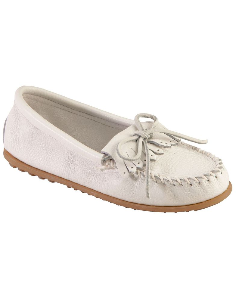 minnetonka deerskin mocs