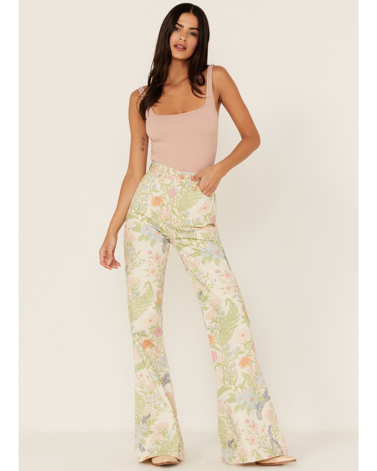 Women's Wrangler Flare Jeans - Sheplers
