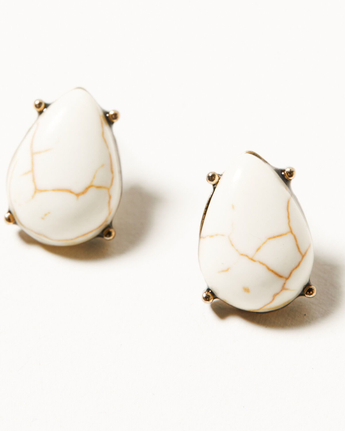 Image #4 - Shyanne Women's Summer Moon Antique Gold Jewelry Set - 3 Piece, Gold, hi-res