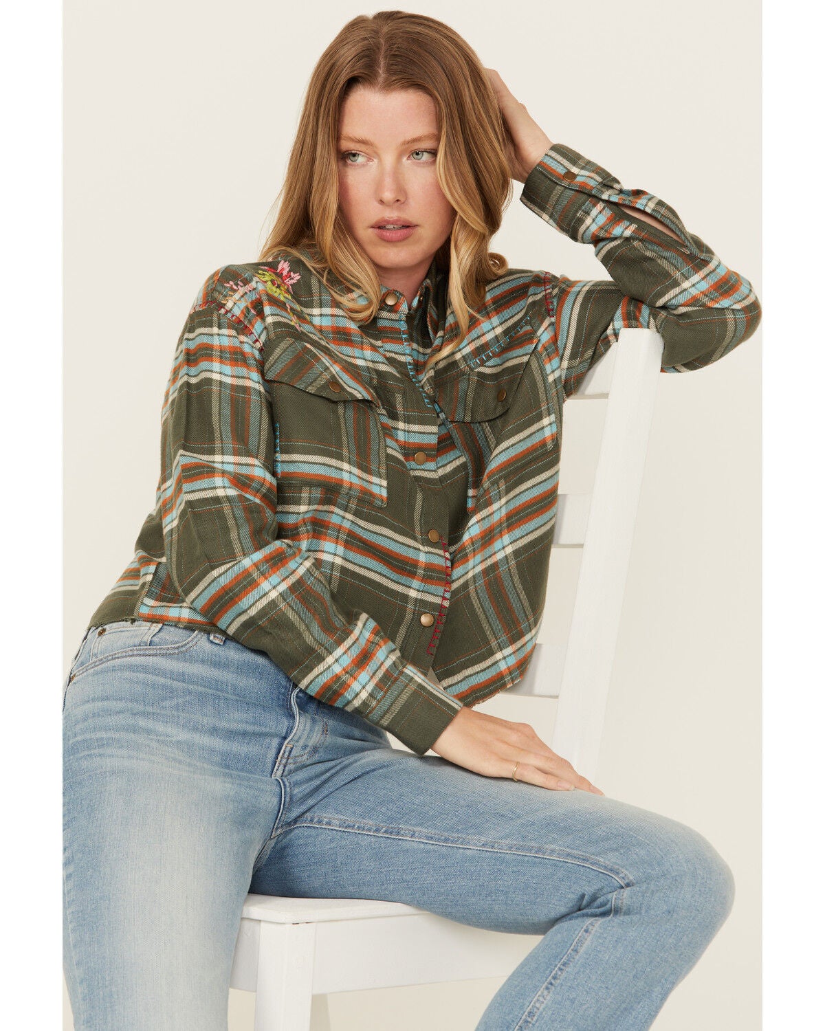 Cleo + Wolf Women's Corrie Plaid Print Embroidered Long Sleeve Snap Cropped Shirt, Dark Green, hi-res