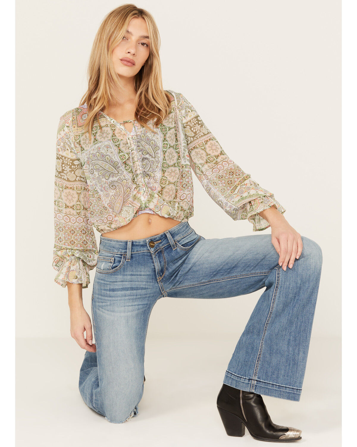Image #1 - Shyanne Women's Long Sleeve Print Woven Tunic, Sage, hi-res