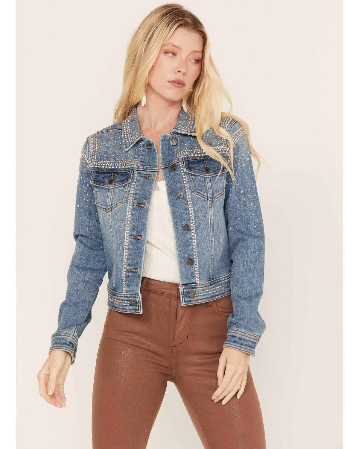 Idyllwind Women's Shiloh Drive Embellished Denim Trucker Jacket, Medium Wash, hi-res