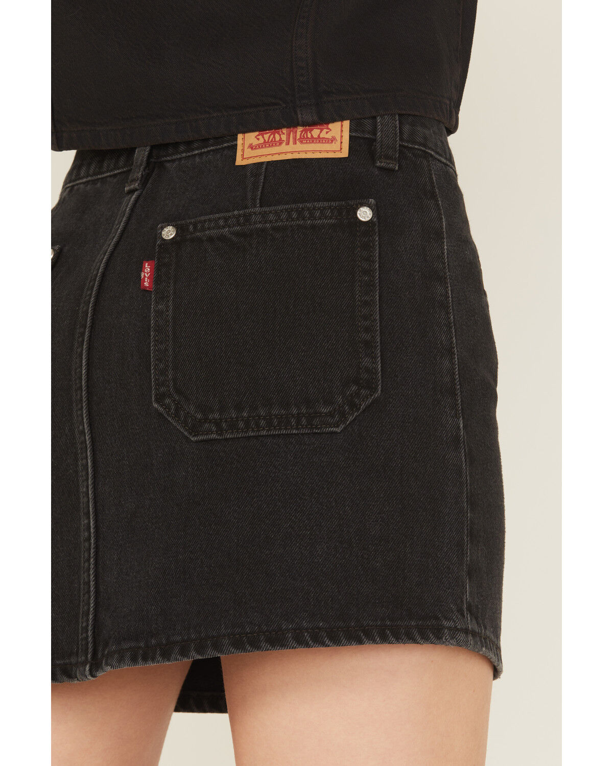 Image #4 - Levi's Women's Moto Icon Zipper Front Denim Mini Skirt, Black, hi-res