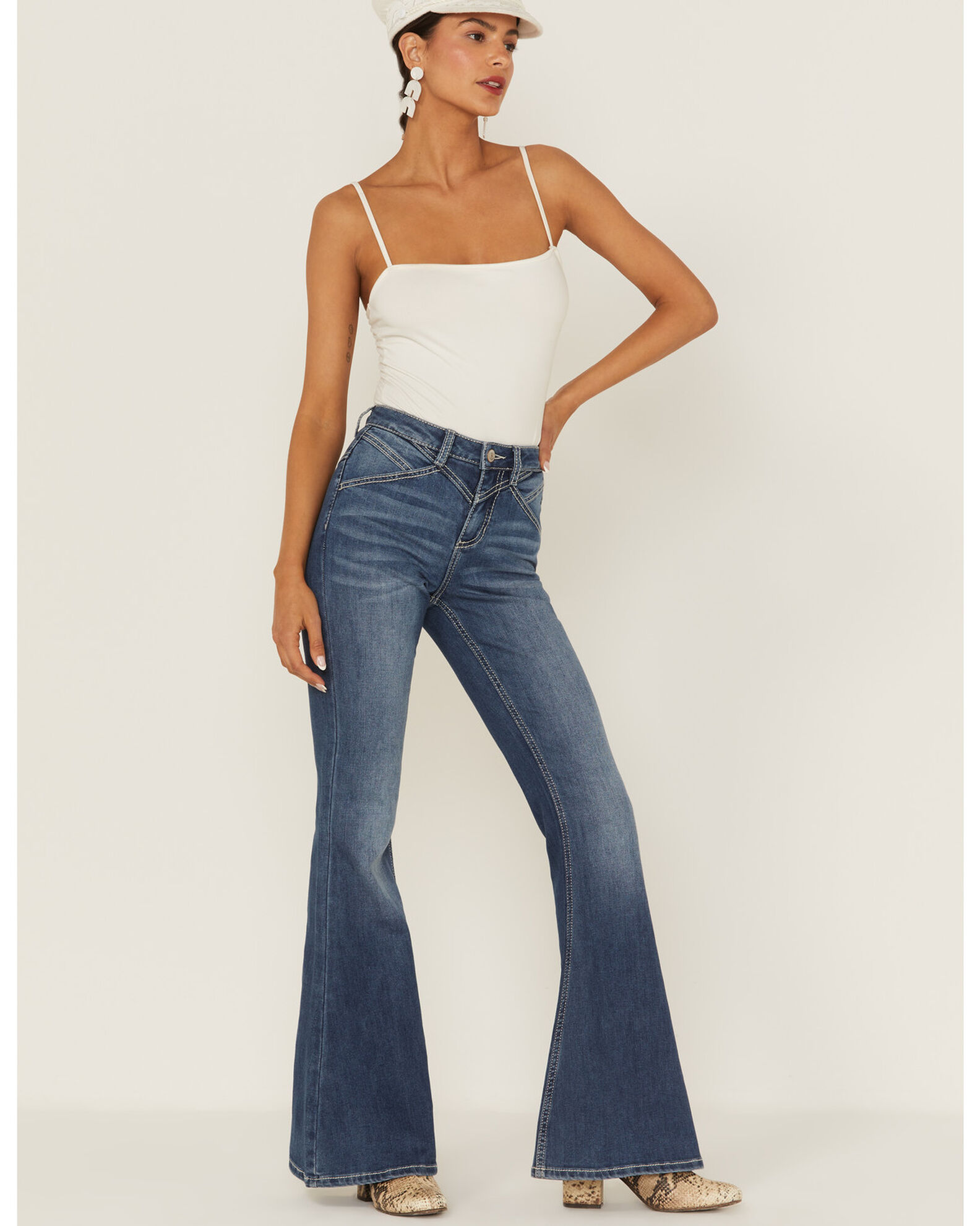 Medium wash bell bottom jeans outlet