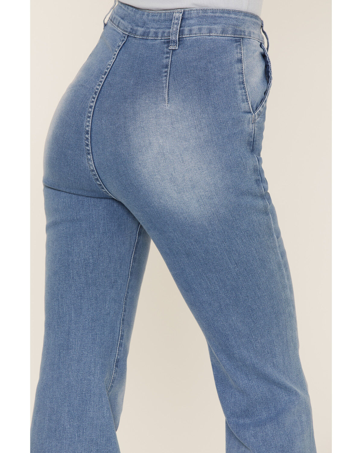 Image #4 - Flying Tomato Women's Light Wash High Rise Seamed Flare Jeans, , hi-res