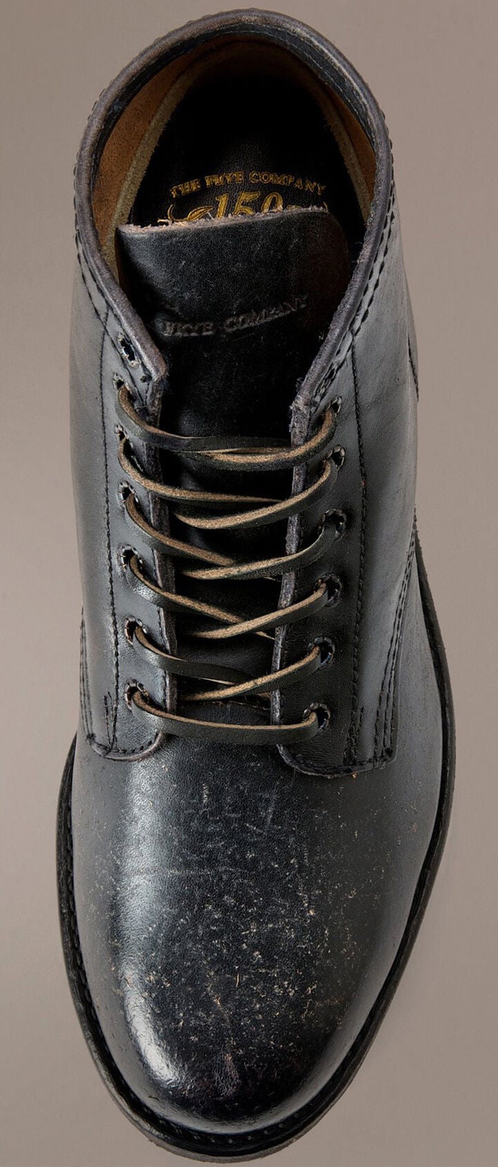 frye walking shoes