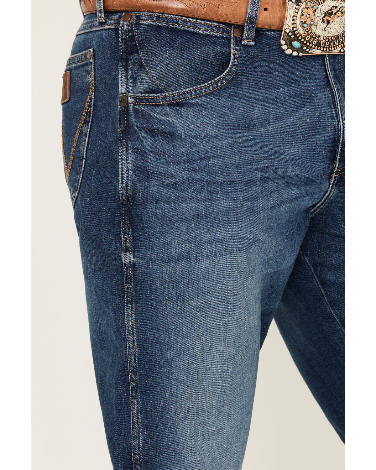 Image #2 - Wrangler Retro Men's Blakelee Medium Wash Slim Straight Stretch Denim Jeans - Tall, Medium Wash, hi-res