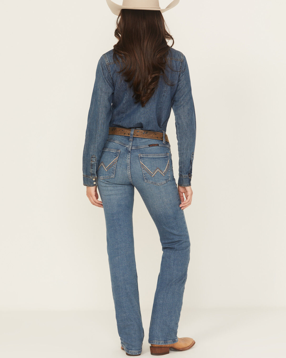 Image #3 - Wrangler Women's Aubree Dark Wash Mid Rise Ultimate Riding Willow Bootcut Stretch Denim Jeans, Dark Wash, hi-res