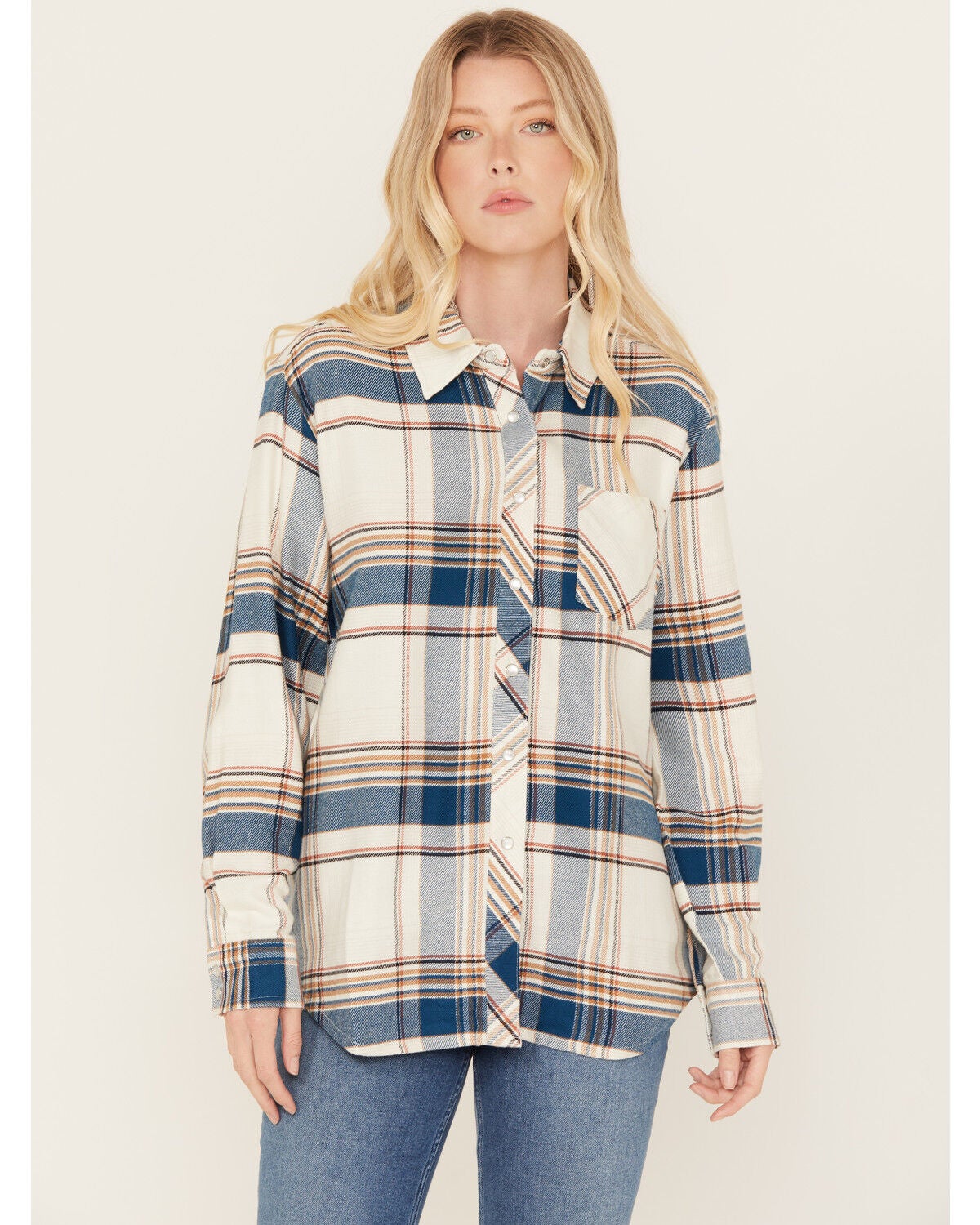Idyllwind Women's Catherine Lightweight Long Sleeve Pearl Snap Flannel Boyfriend Shirt, Dark Blue, hi-res