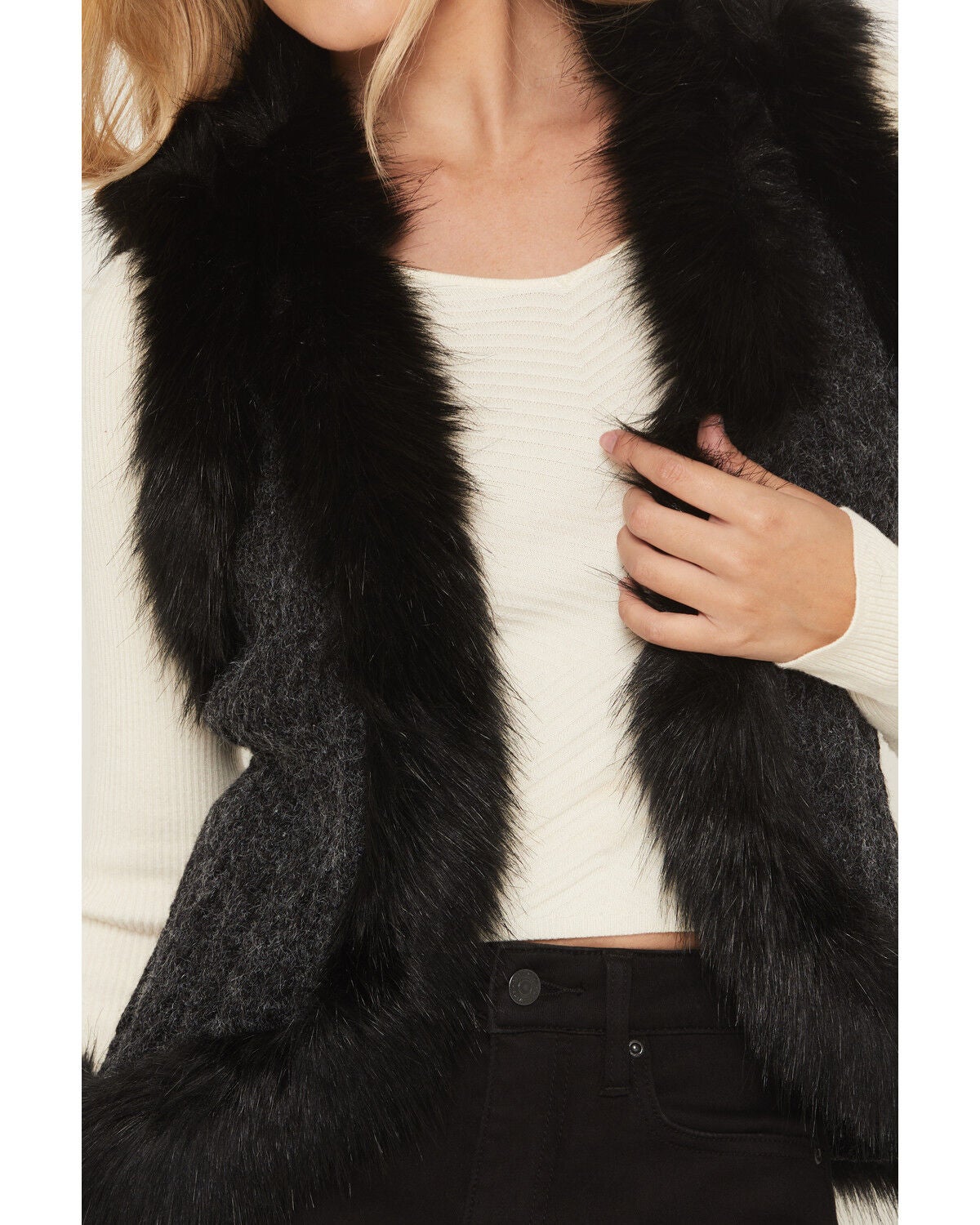 Image #3 - Shyanne Women's Cable Knit Vest, Black, hi-res