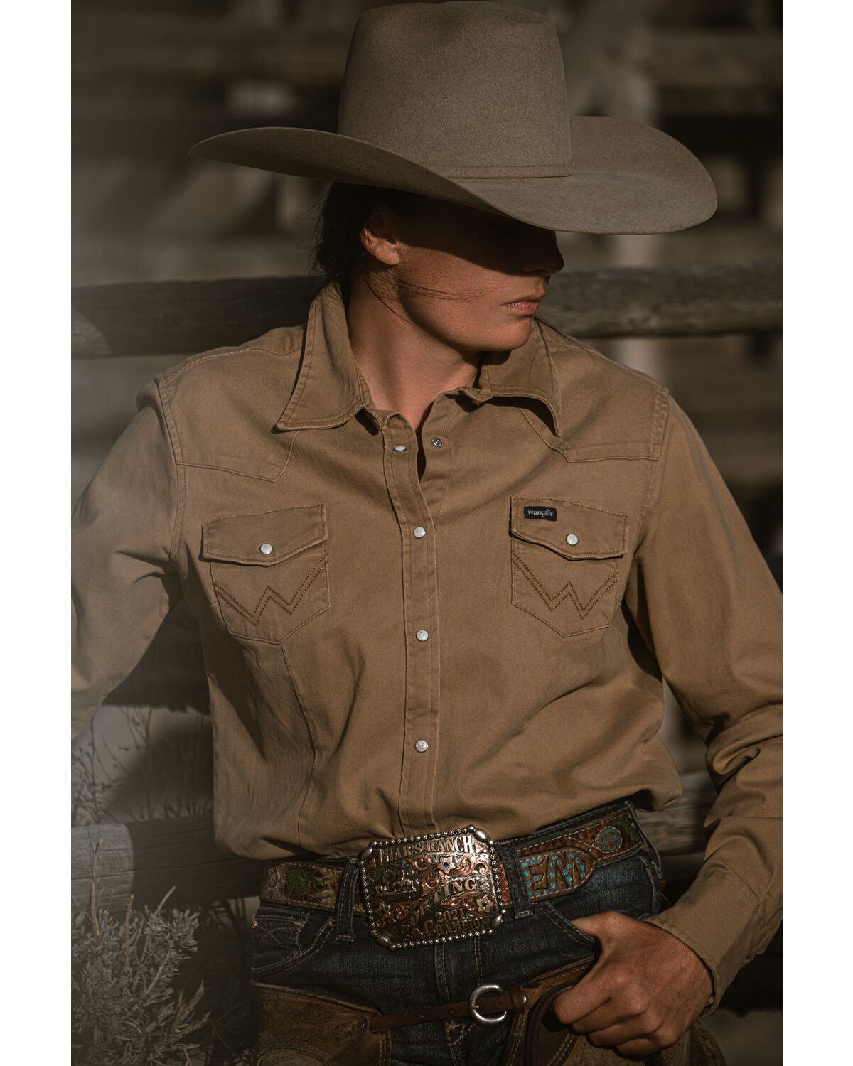 Wrangler Women's Solid Long Sleeve Snap Western Shirt, Tan, hi-res