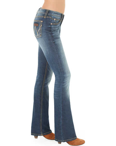 Wrangler Women's Medium Wash Retro Mae Jeans , Blue, hi-res
