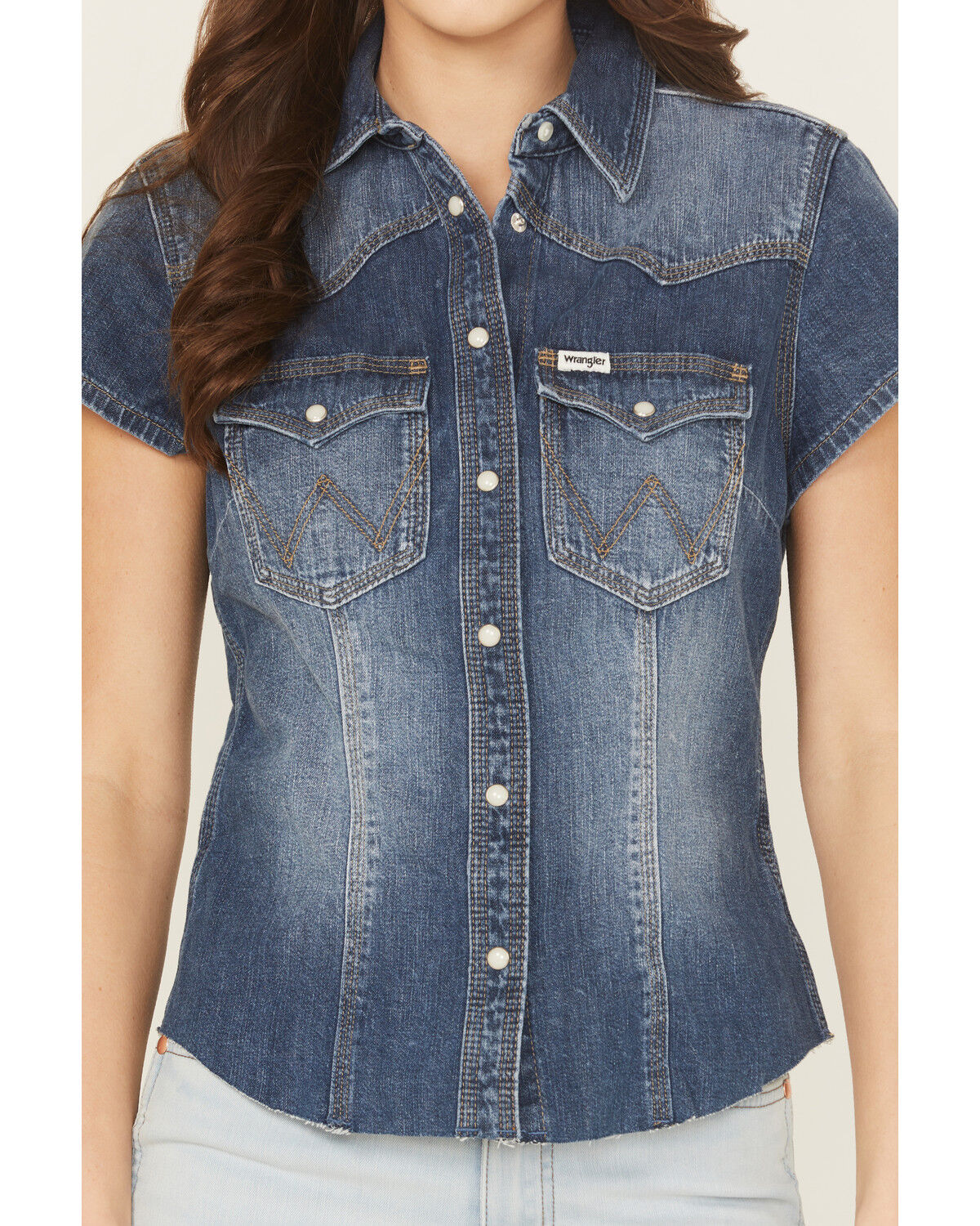 Image #3 - Wrangler Women's Modern Denim Short Sleeve Snap Shrunken Western Shirt, Blue, hi-res