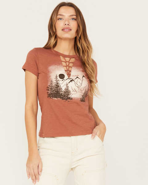 Shyanne Women's Painted Mountain Graphic Tee, Brown, hi-res