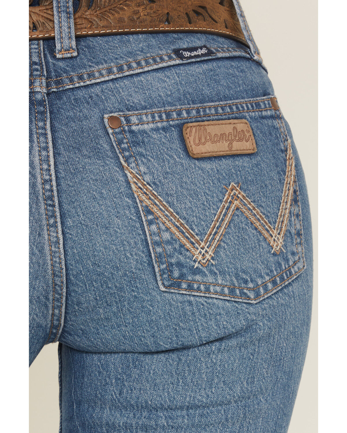 Image #4 - Wrangler Retro Women's Khloe Dark Wash Mid Rise Mae Bootcut Stretch Denim Jeans, Dark Wash, hi-res