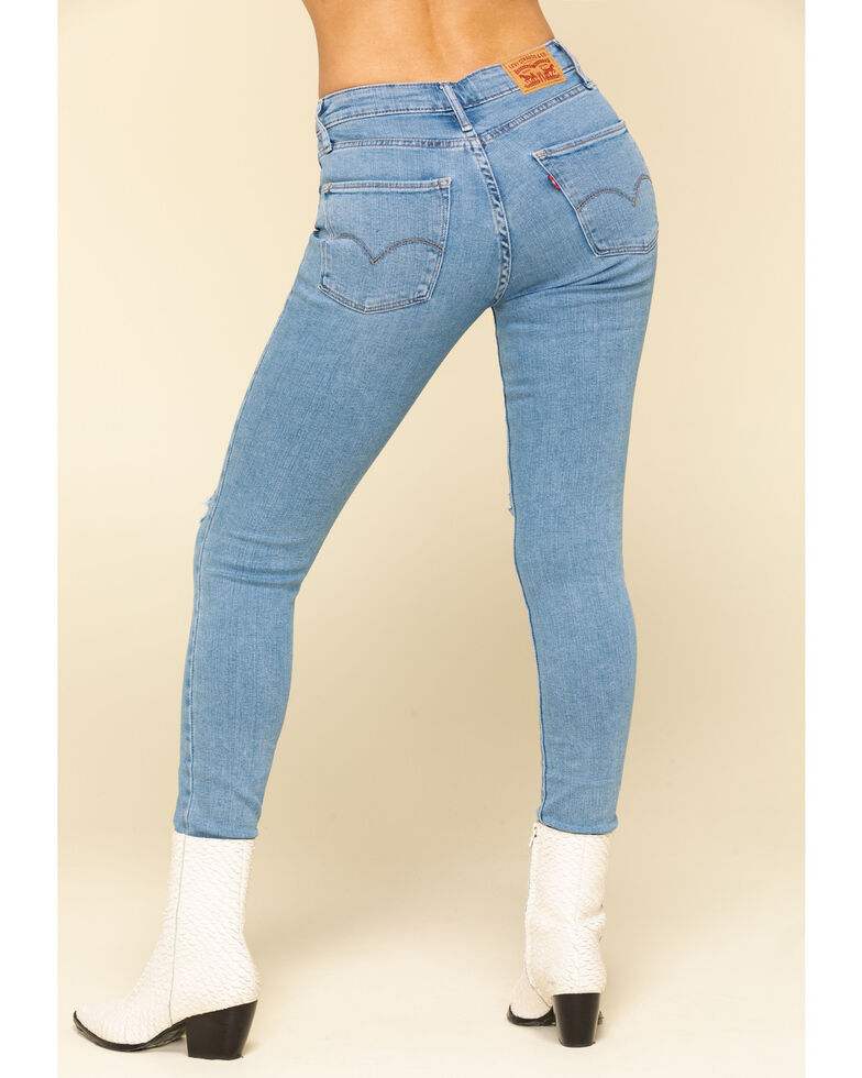 high waisted light wash levi jeans