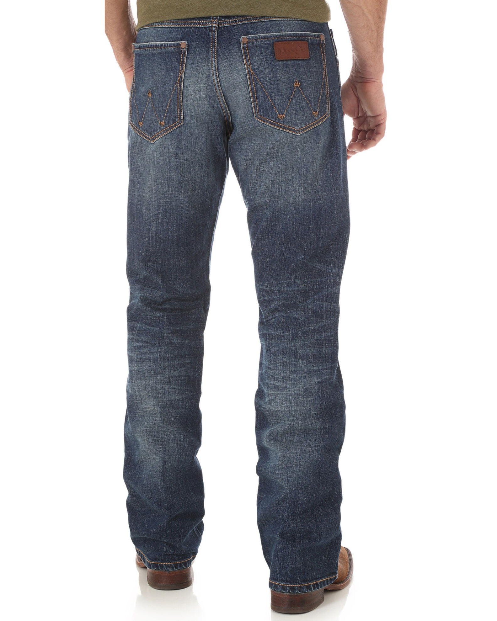 Wrangler Retro Men's Medium Wash Low Rise Relaxed Bootcut Jeans | Sheplers