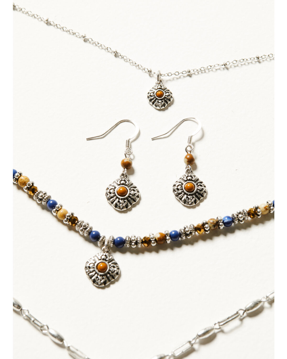 Image #2 - Shyanne Women's Monument Valley Multi-Strand Jewelry Set - 2 Piece, Silver, hi-res