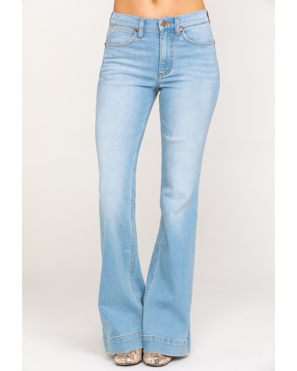 womens flare wrangler jeans